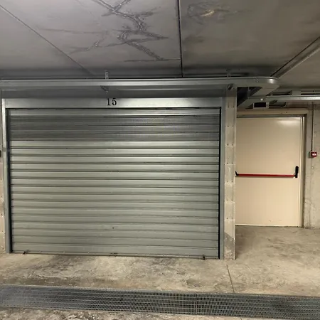 Stay-relais Bonghi With Private Parking *